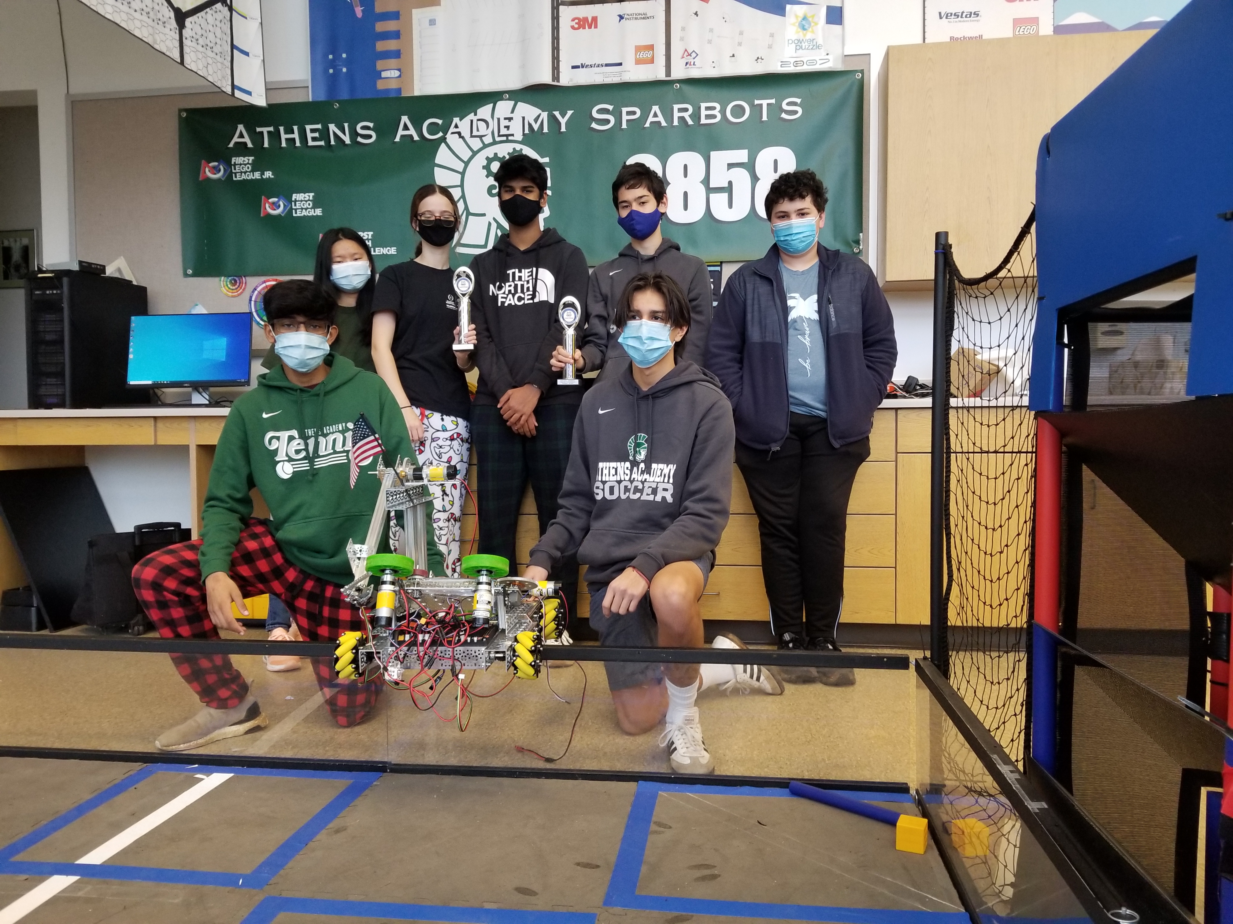 2020-21 2858 trophy w-robot