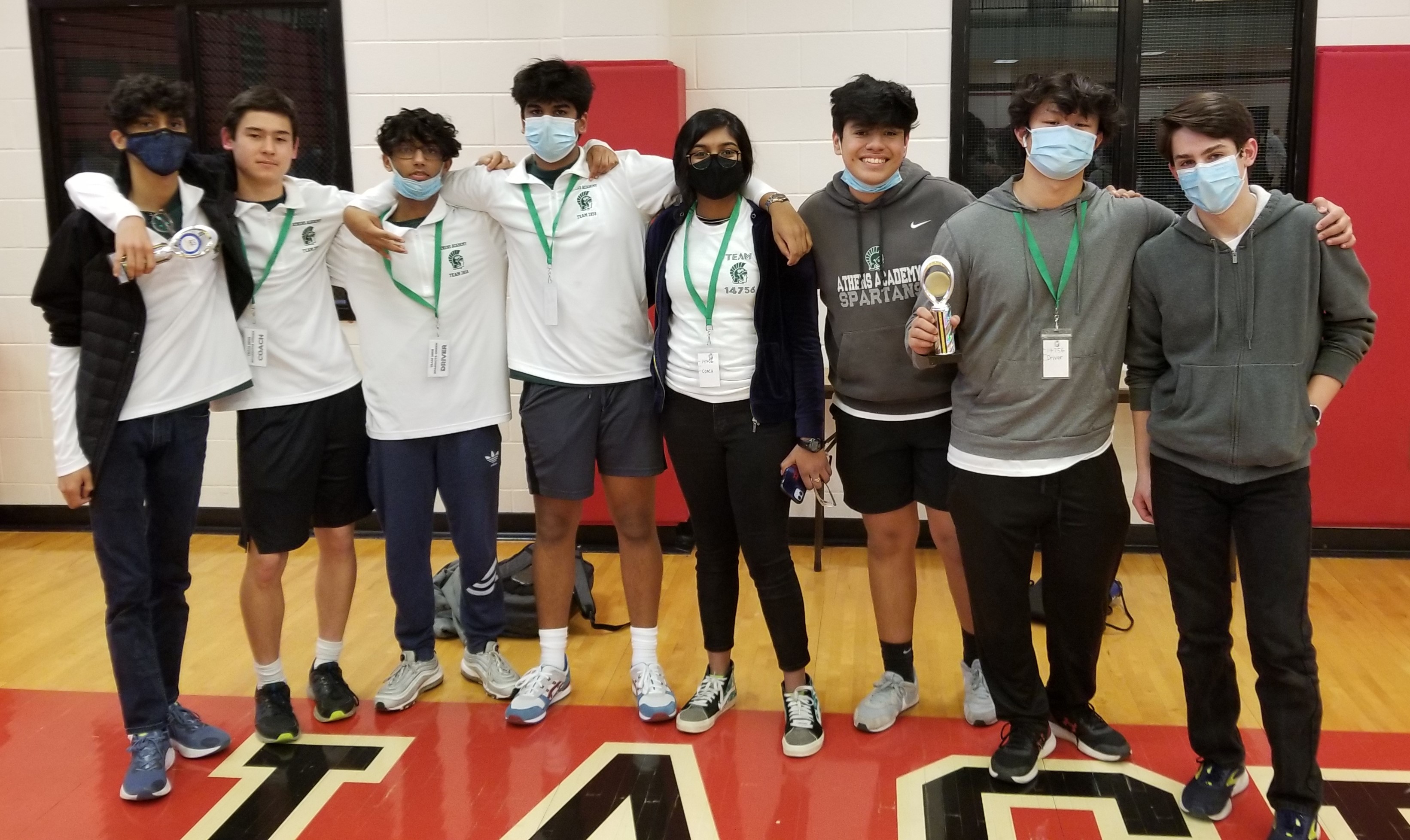 2858 - 14756 team photo at Jefferson FTC Regional (2)